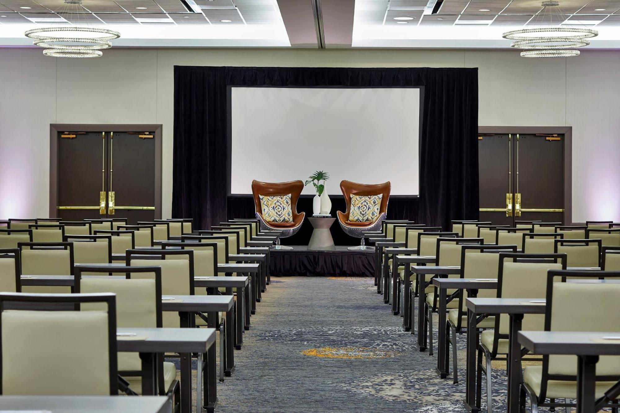 Renaissance Chicago Glenview Suites Hotel Buitenkant foto