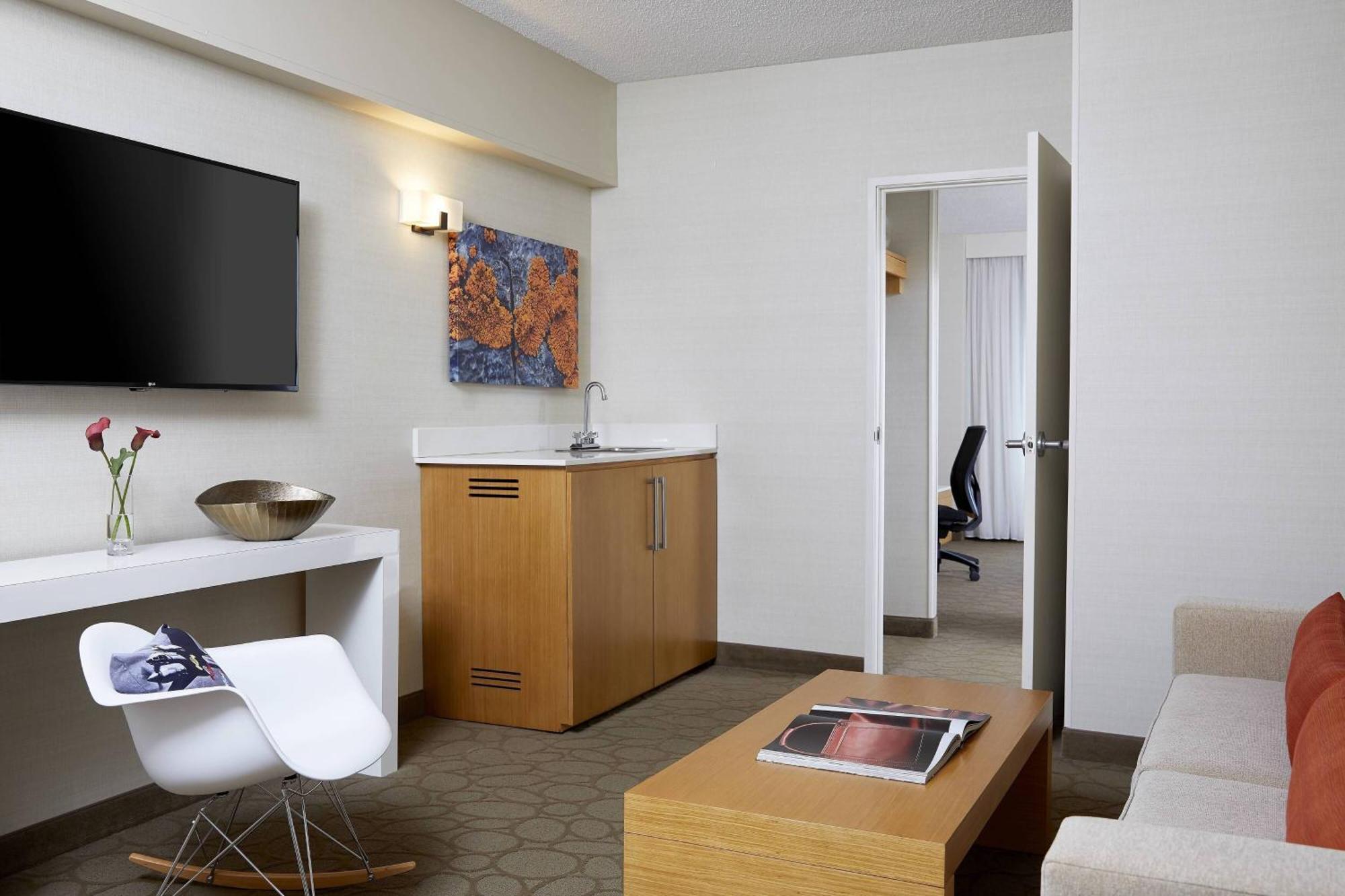 Renaissance Chicago Glenview Suites Hotel Buitenkant foto