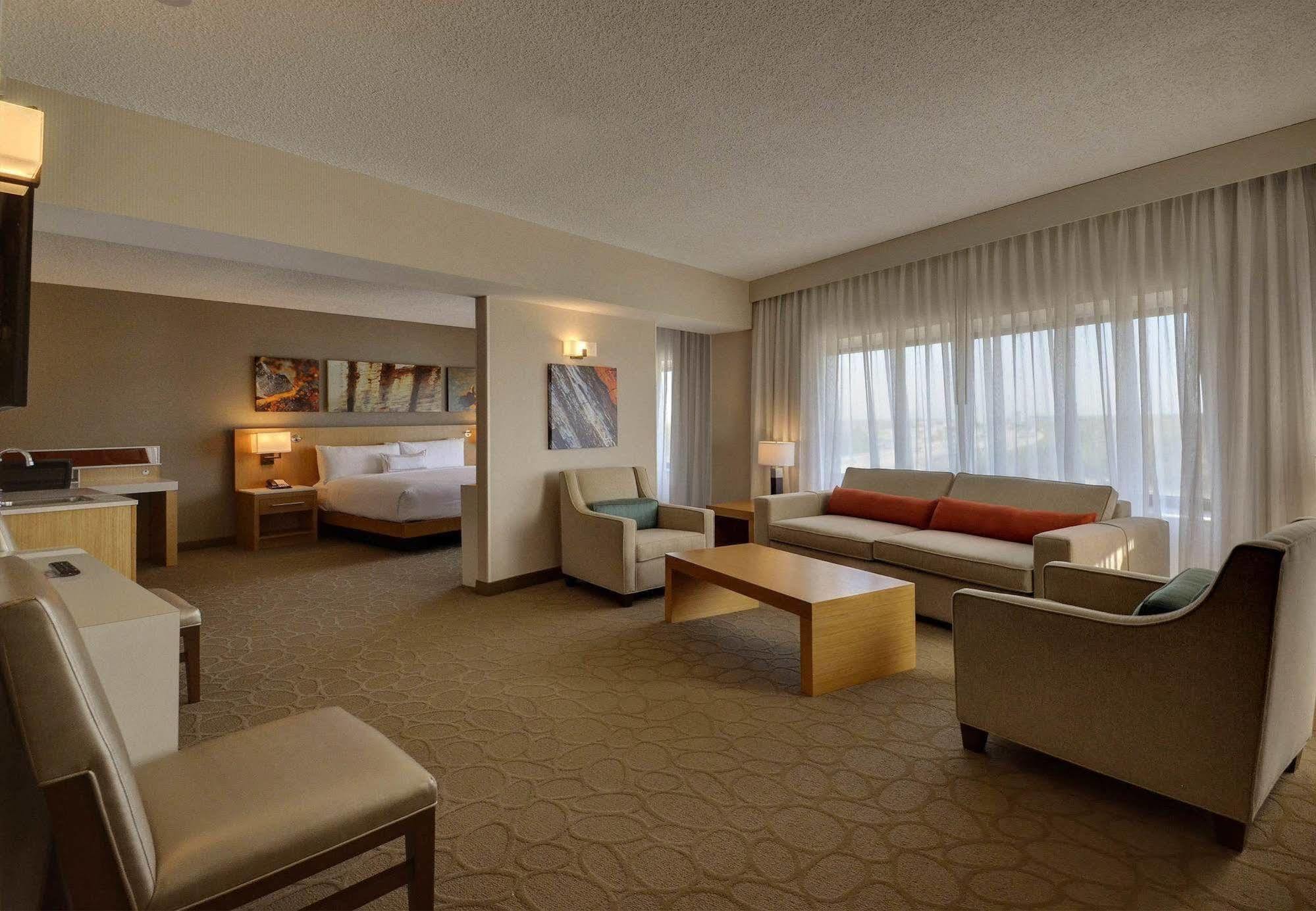 Renaissance Chicago Glenview Suites Hotel Buitenkant foto